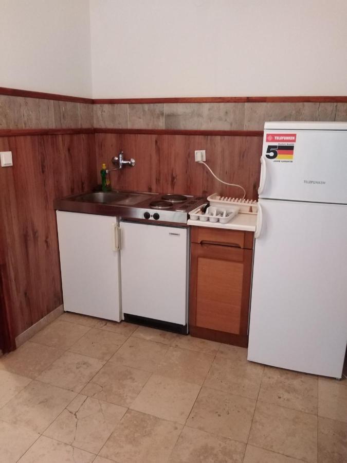 Luna Tsuki Seven Aparthotel Ρόβινι Εξωτερικό φωτογραφία