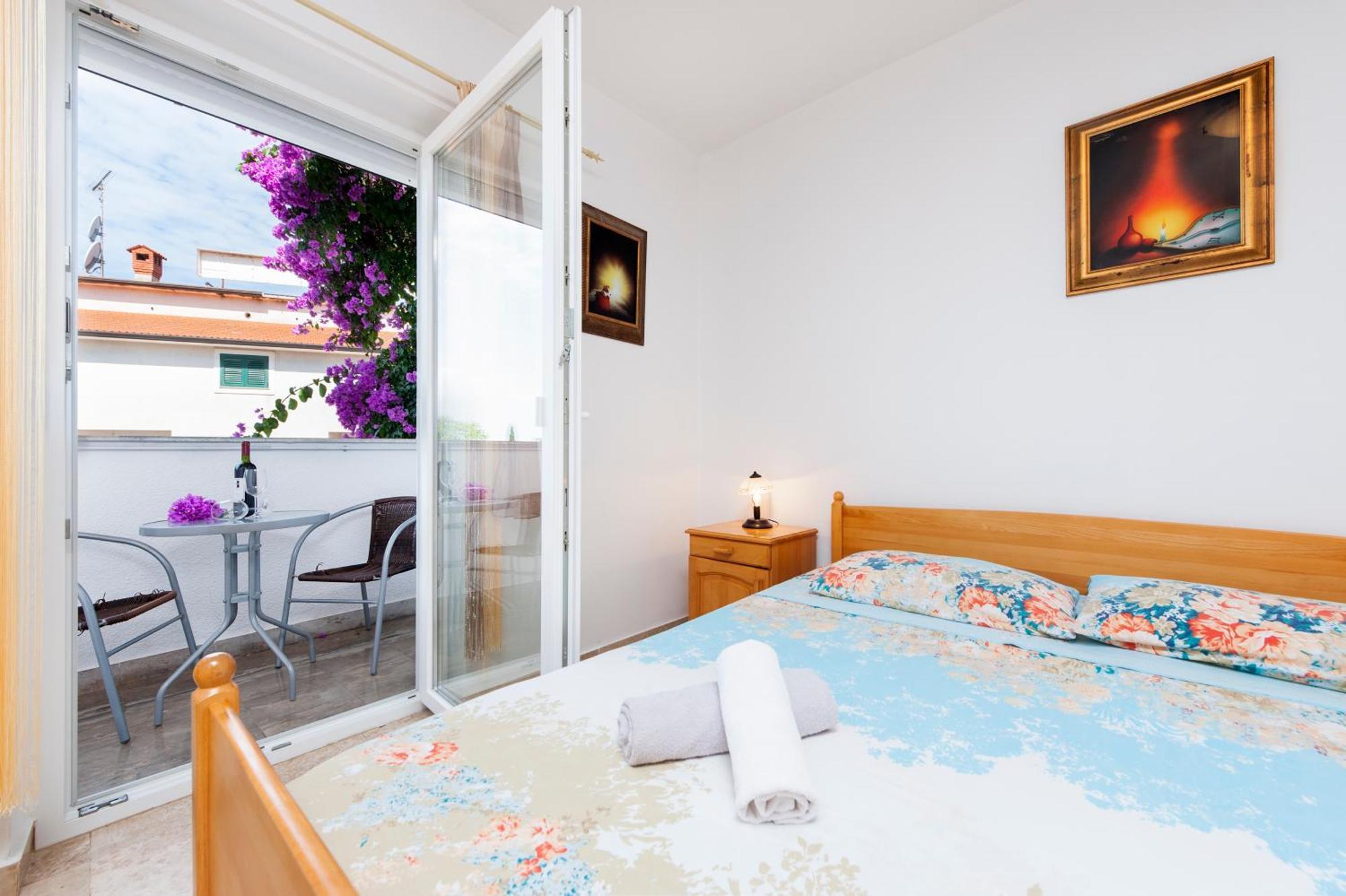 Luna Tsuki Seven Aparthotel Ρόβινι Εξωτερικό φωτογραφία