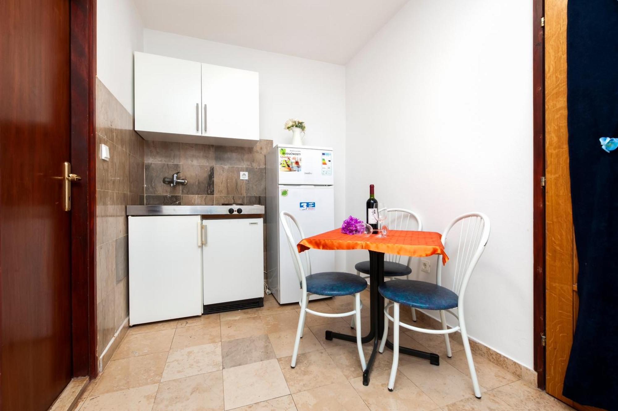 Luna Tsuki Seven Aparthotel Ρόβινι Εξωτερικό φωτογραφία